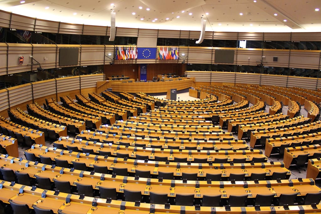 Parlement Européen vote loi transporteur routier